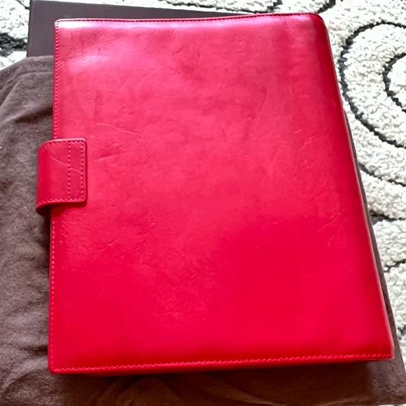 GILLIO A5 Pink w/ 25mm Gold Rings - Picture 6 of 11